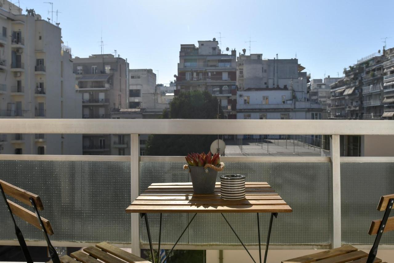 Luxury Downtown Apartment C2 テッサロニキ エクステリア 写真