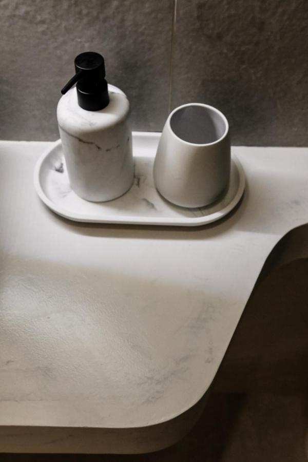 Luxury Downtown Apartment C2 テッサロニキ エクステリア 写真